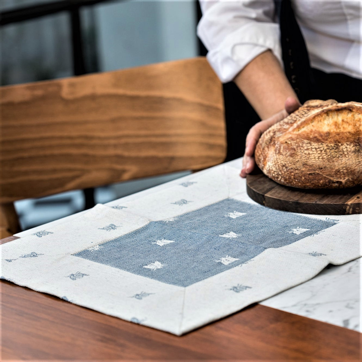 Bee Placemat