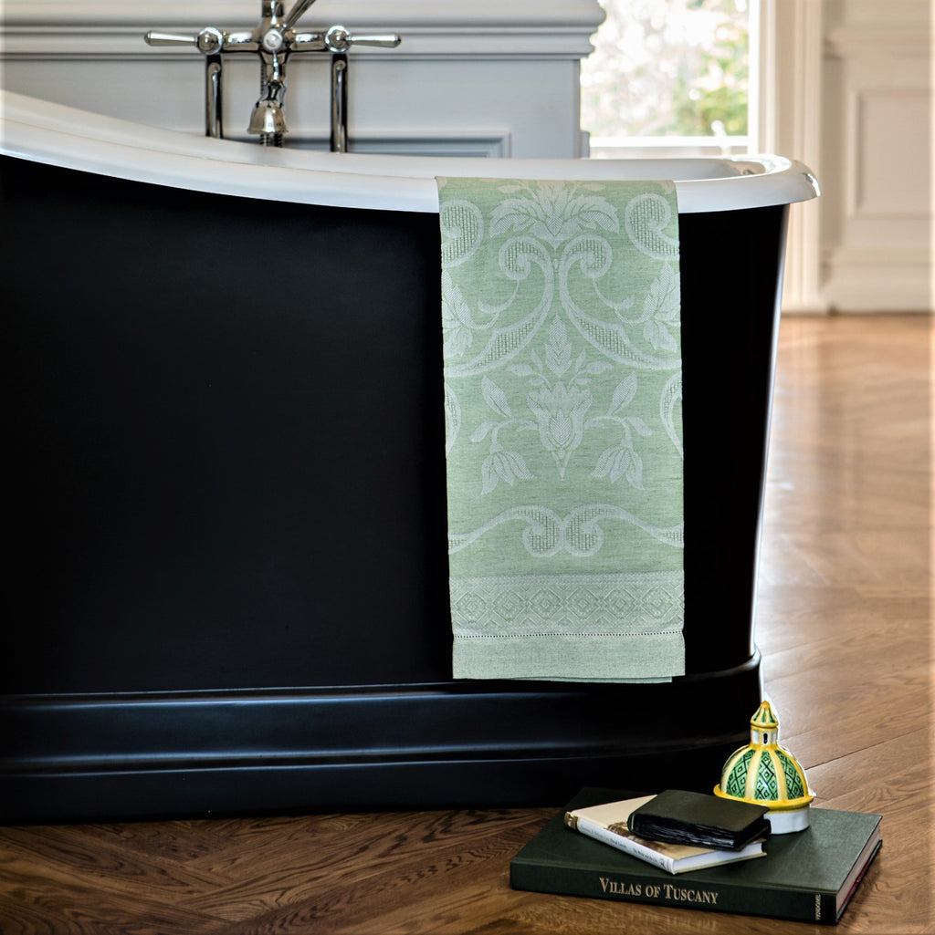 Damasco Bath Towel
