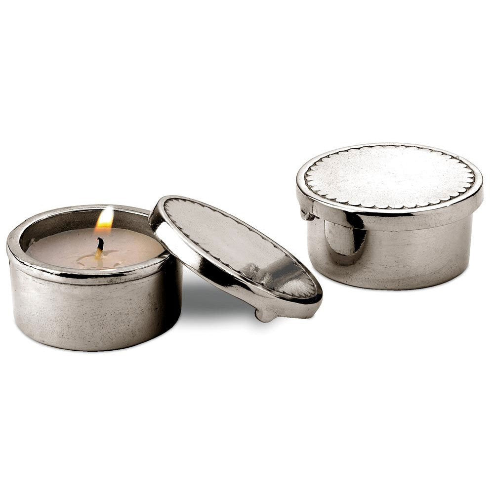 Small round engraved box with Lid